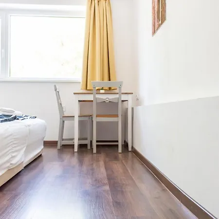 Wesselenyi Apartment